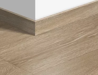 Laminēta mdf grīdlīste Quick-Step 12*58*2400mm qssk03555