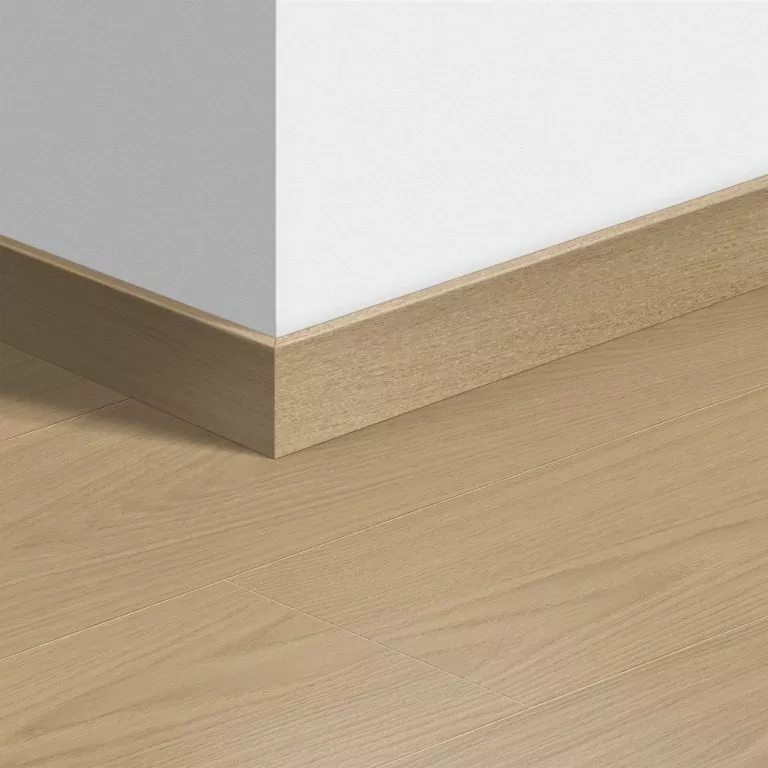 Laminēta mdf grīdlīste Quick-Step 12*58*2400mm qssk04750