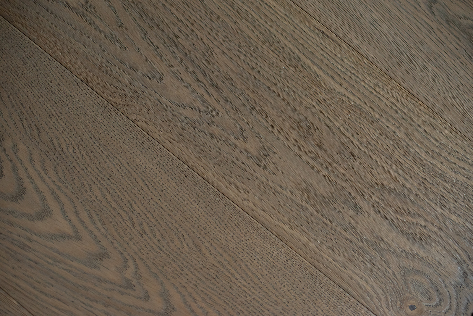 trisslanu-parkets-ozols-antique