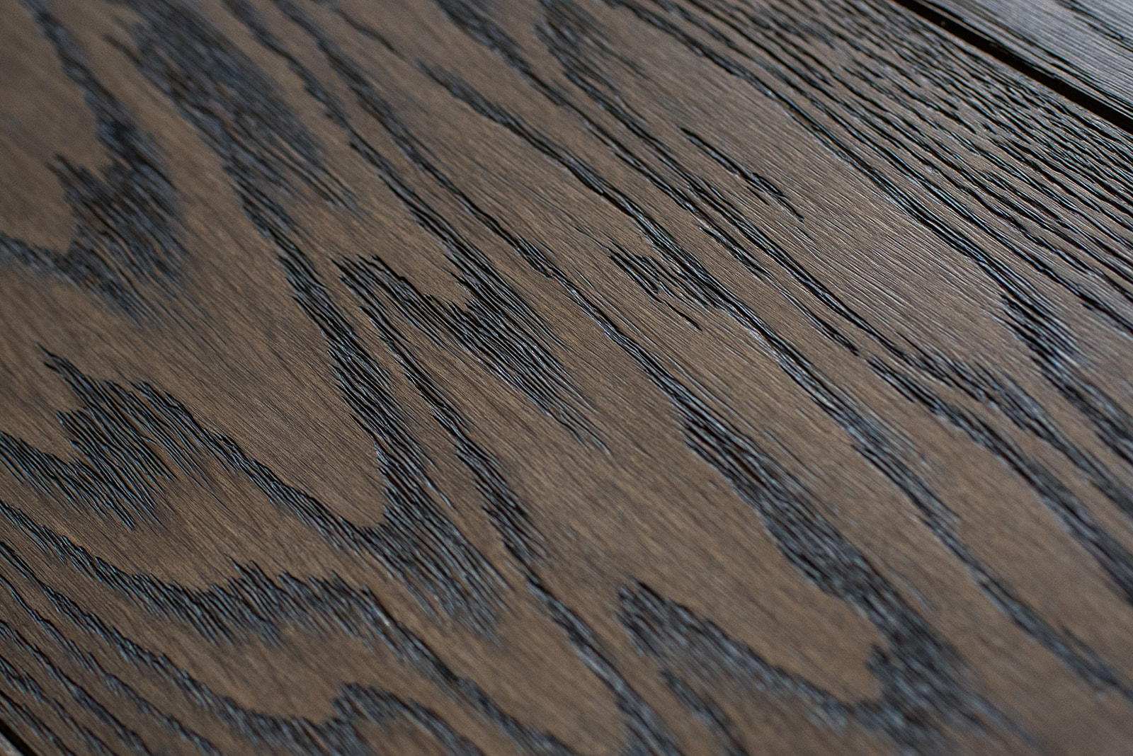 trisslanu-parkets-ozols-brown