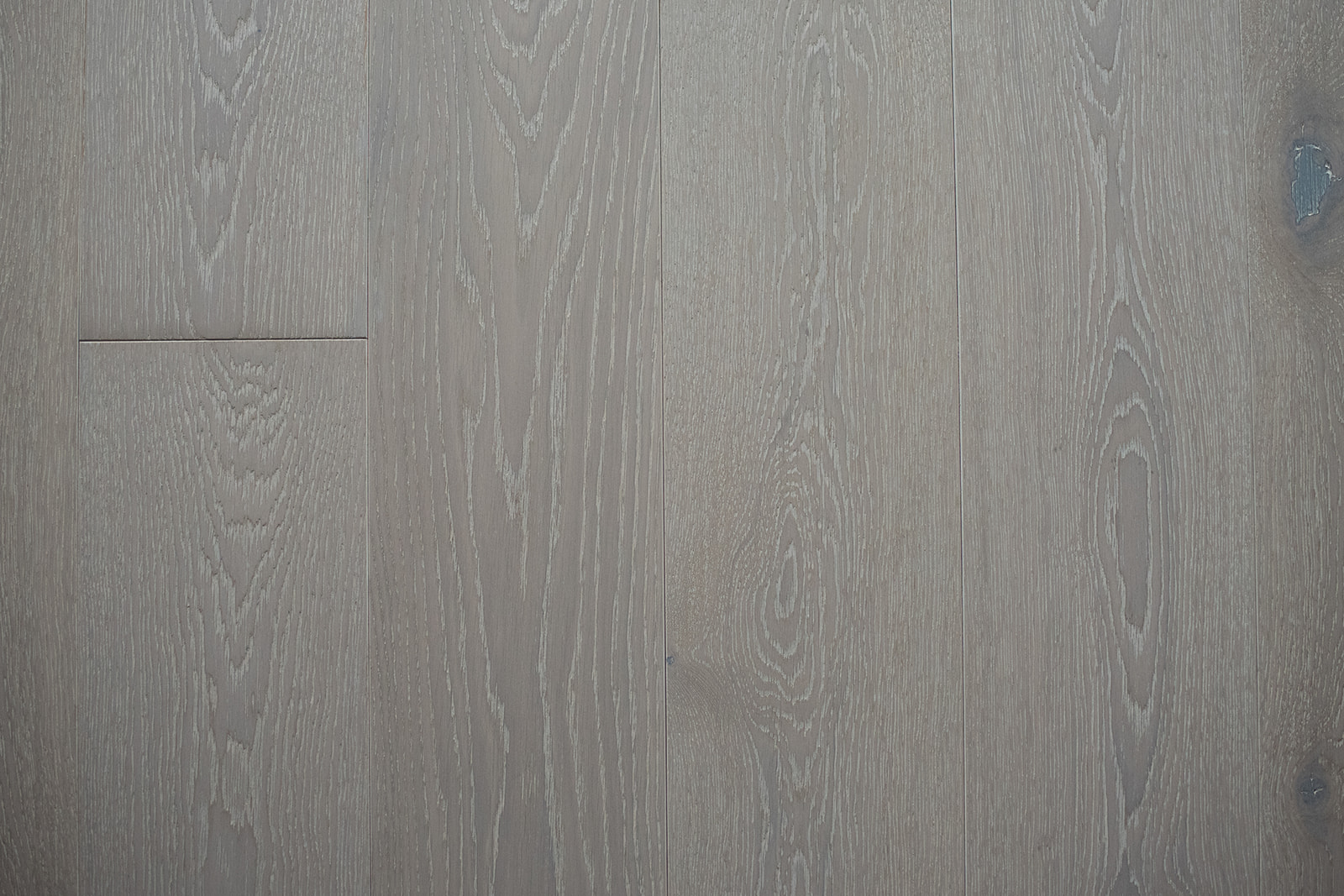 trisslanu-parkets-ozols-snowy-caramel