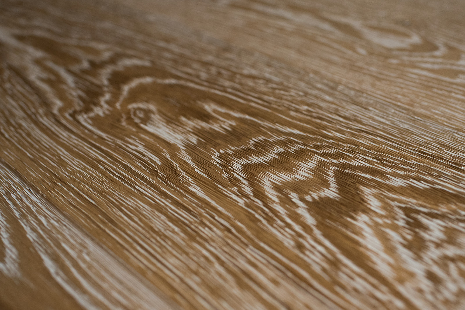 trisslanu-parkets-ozols-white-pearls