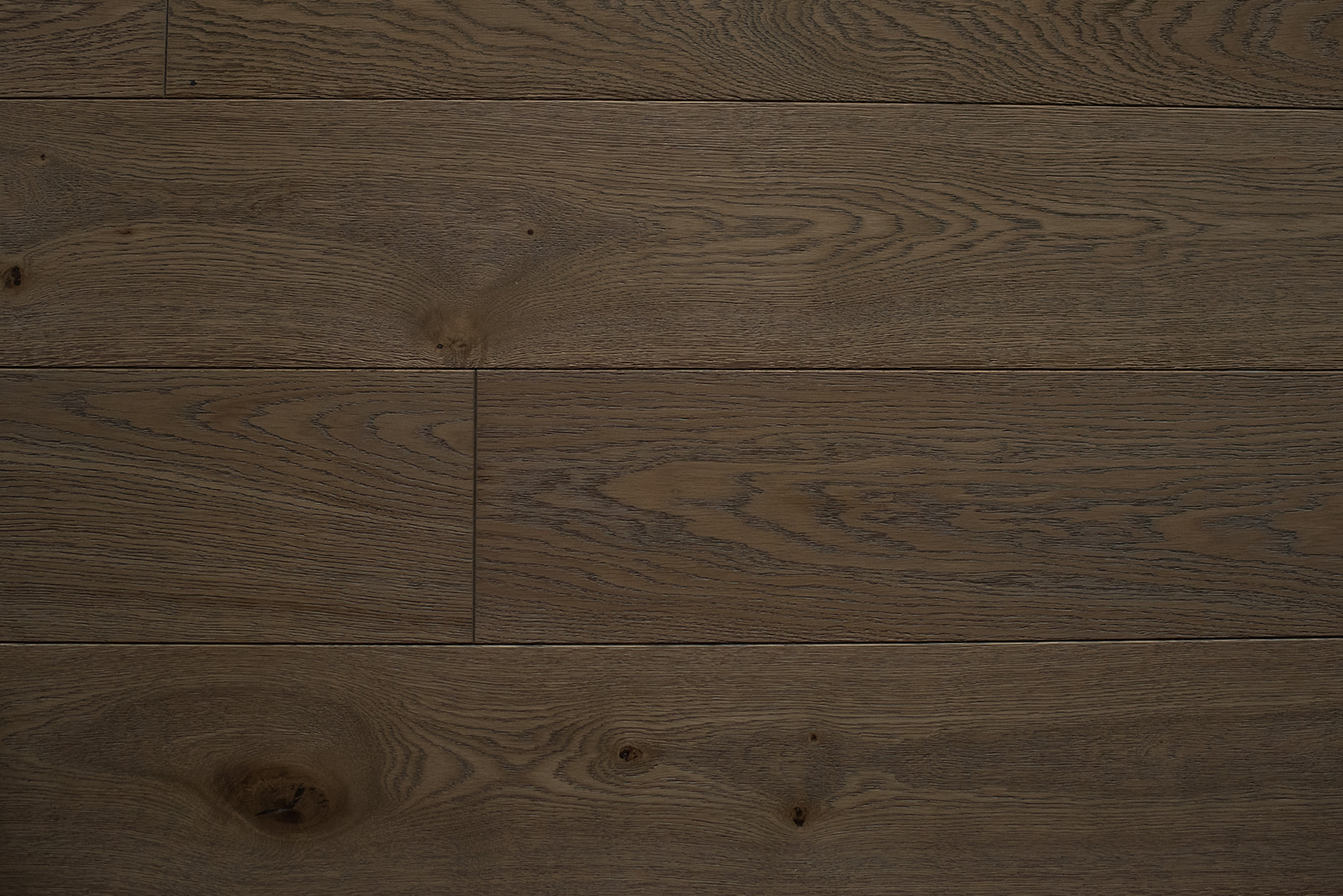 trisslanu-parkets-ozols-glamour