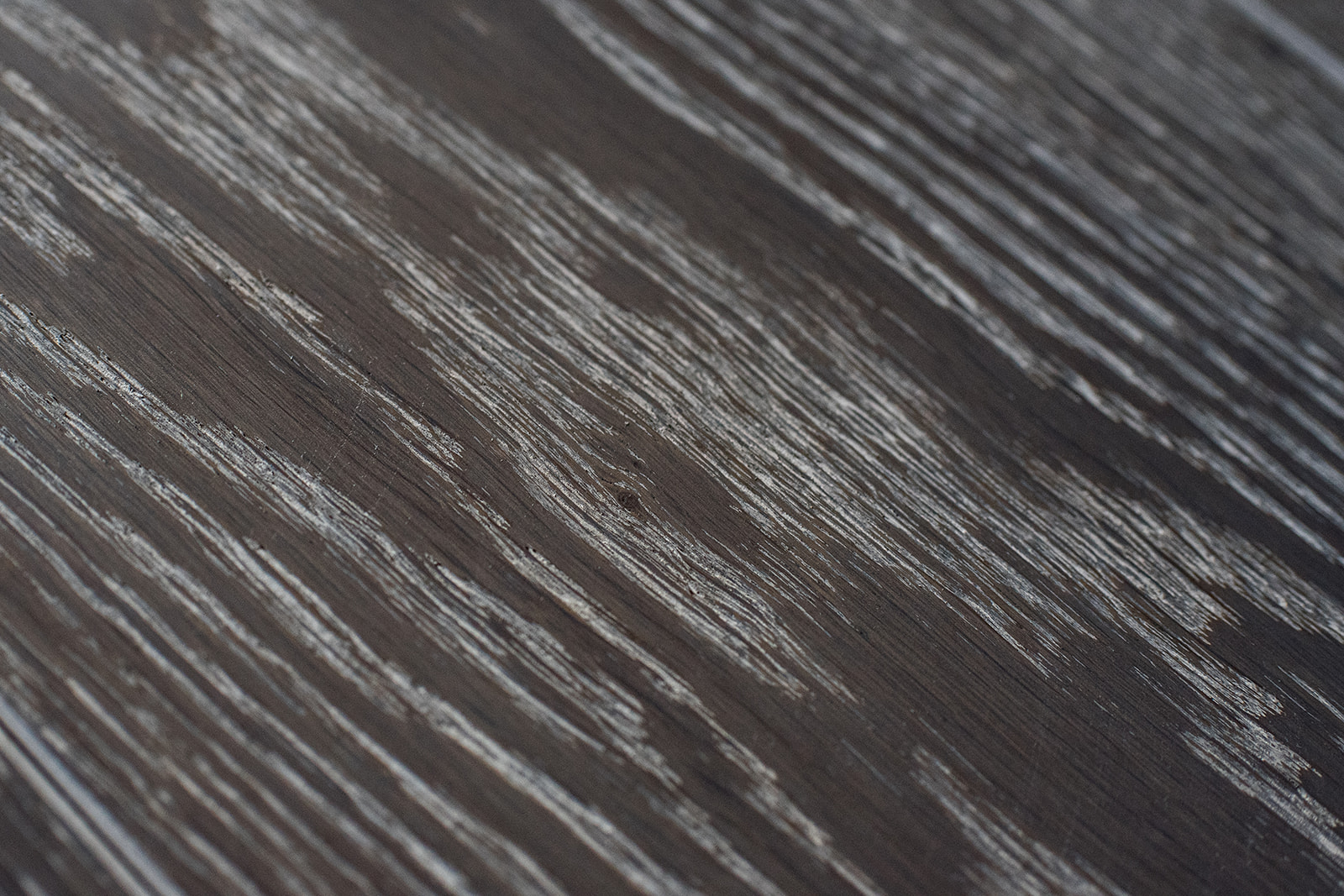 trisslanu-parkets-ozols-zircon