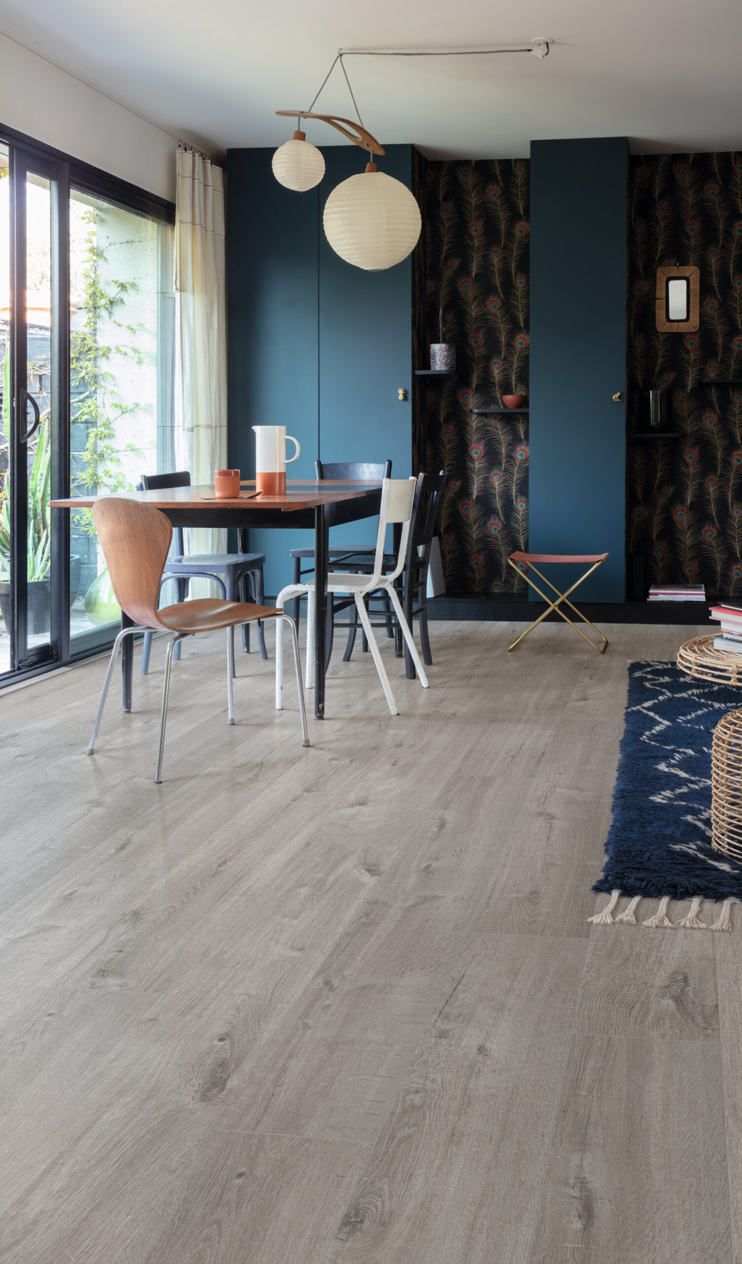 Vinyl flooring Quick-Step Bloom Cotton oak cozy grey AVMPU40202