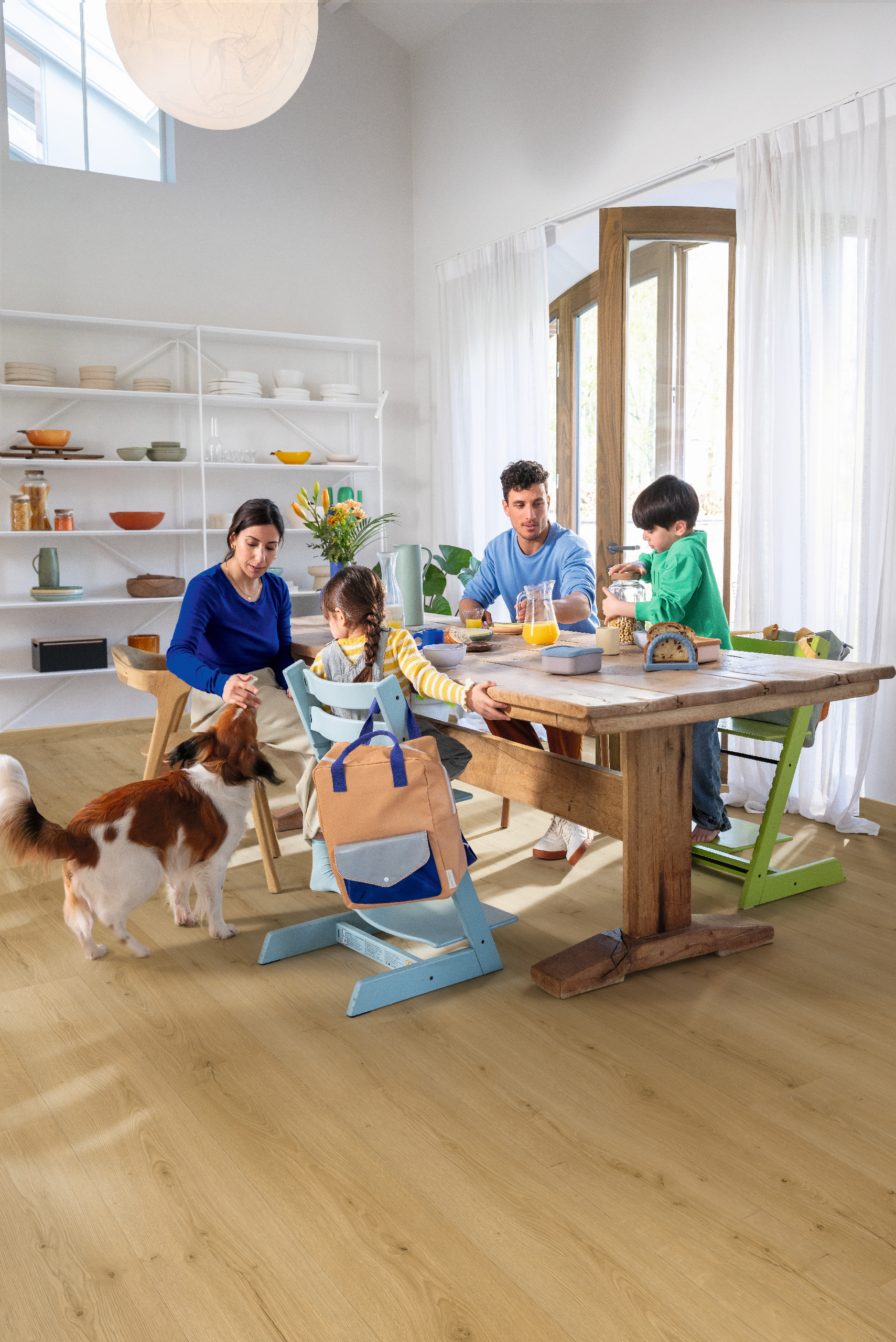 Vinila grīda Quick-Step Bloom Brushed Oak Honey AVMPU40318