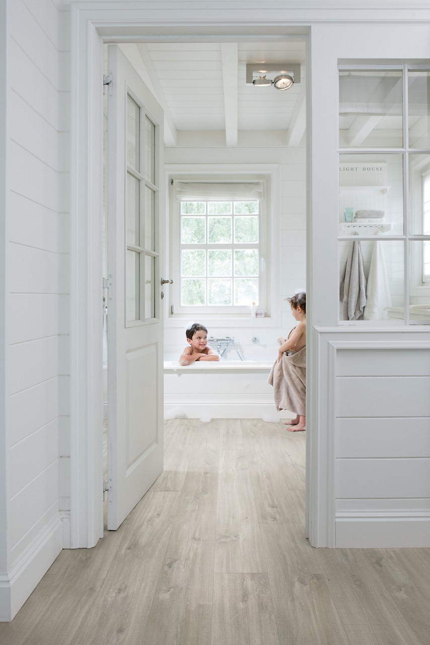 Vinila grīda Quick-Step Blos Canyon oak grey with saw cuts AVSPU40030