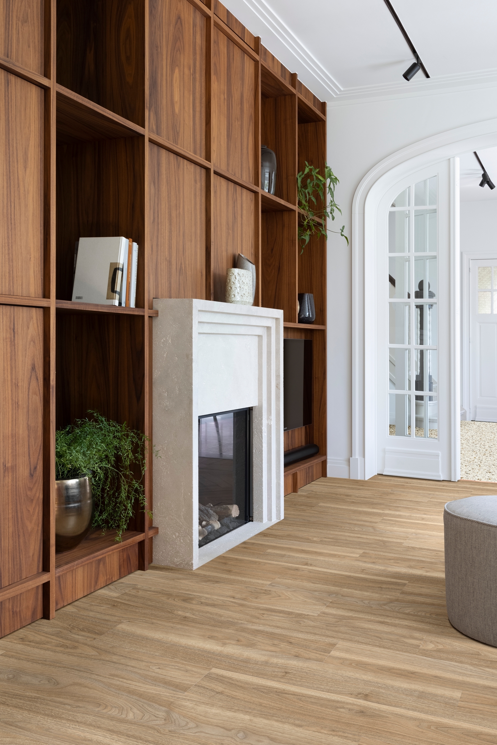 Vinila grīda Moduleo Roots English Walnut 20226 L