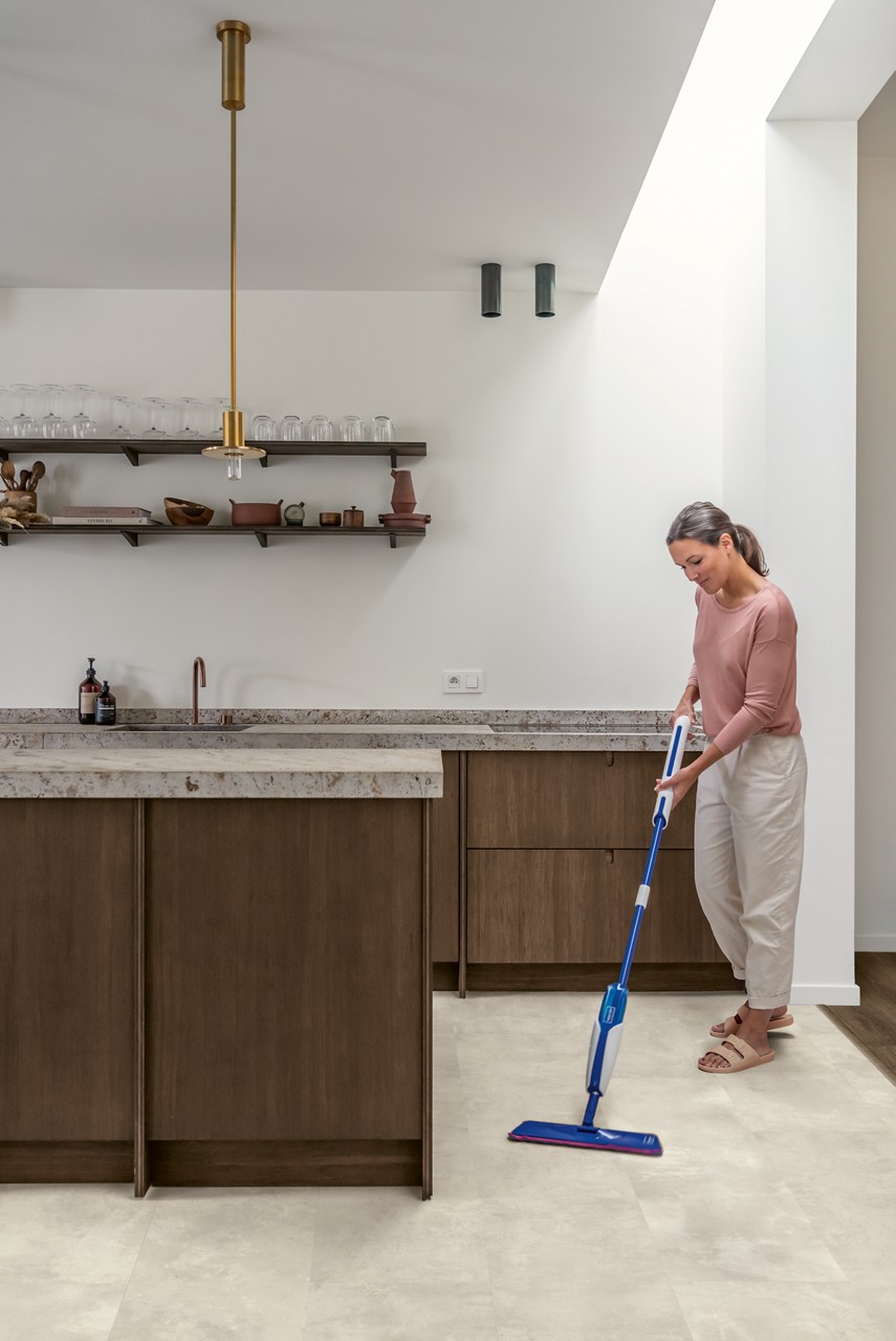 Quick-Step lamināts Muse Stained concrete MUS5491 32. klase