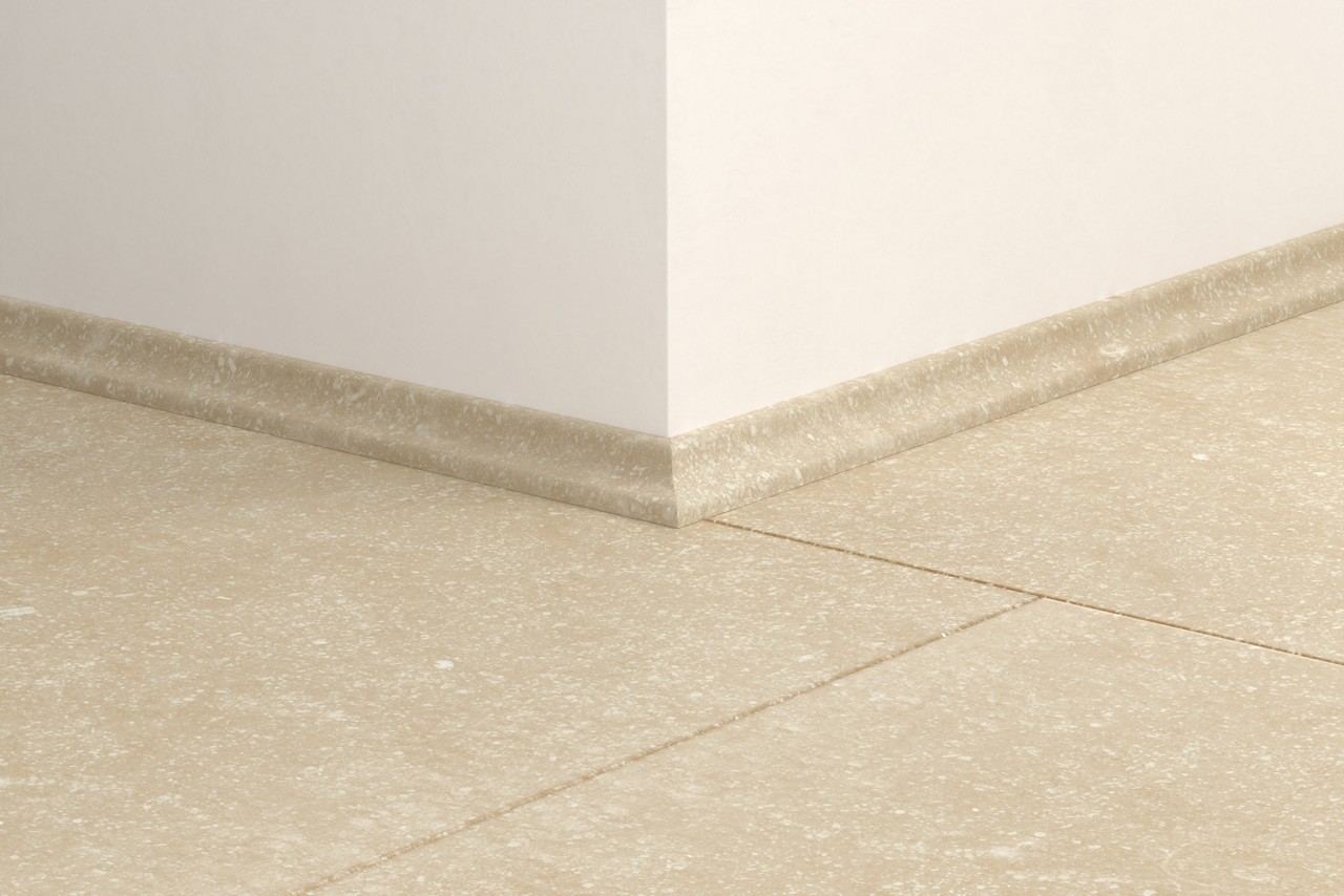 Laminēta grīdlīste Quick-Step 17*17*2400mm QSSCOT05486