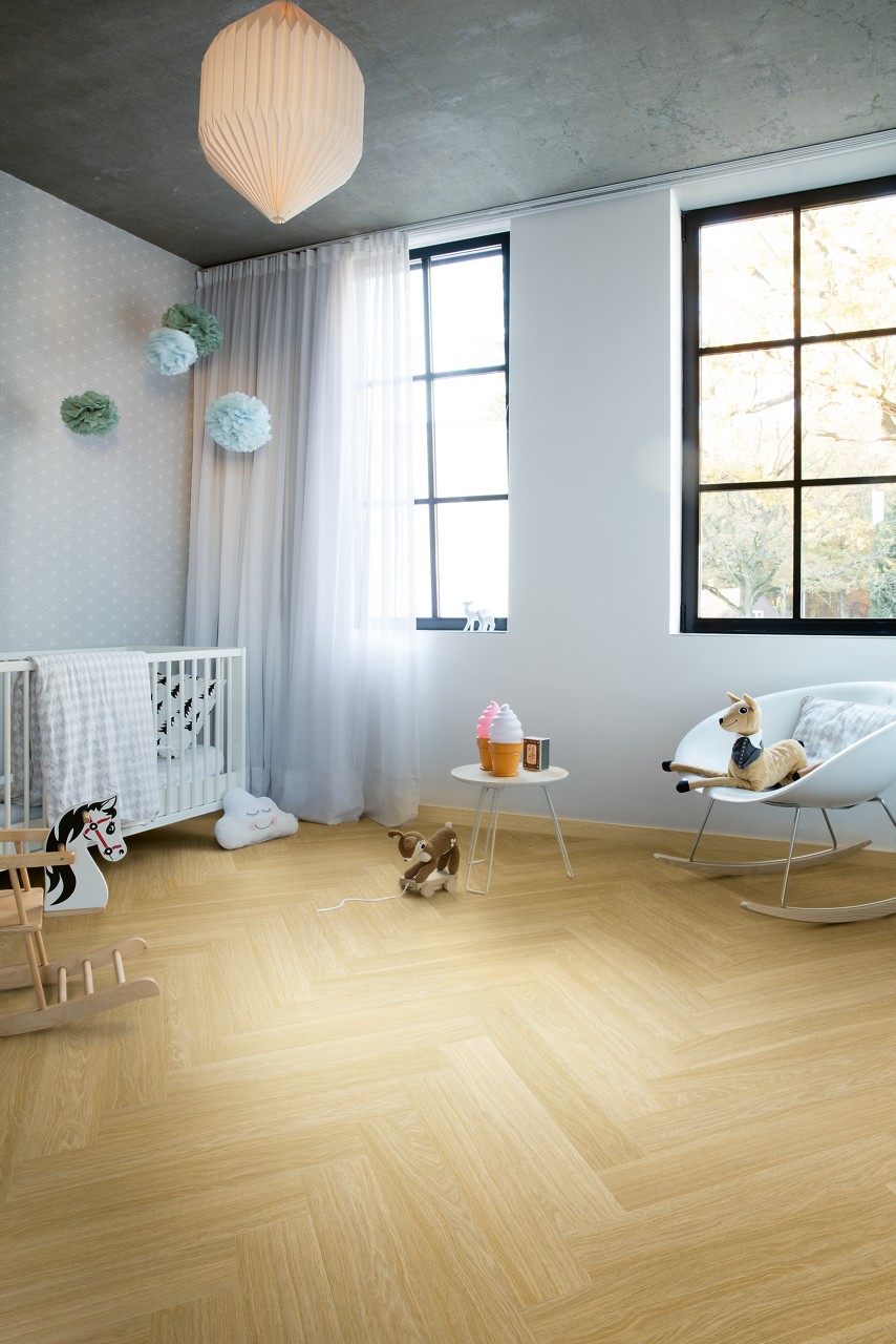 quick-step-prestine-serene-oak-medium natural-sghbc20332