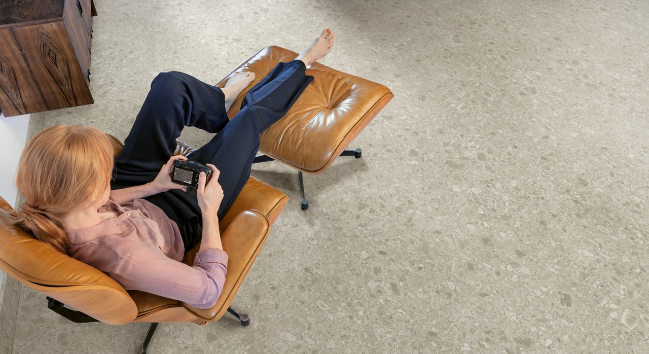 Vinila-grida-Quick-step-blush-ceppo-warm-grey-SGTC20306